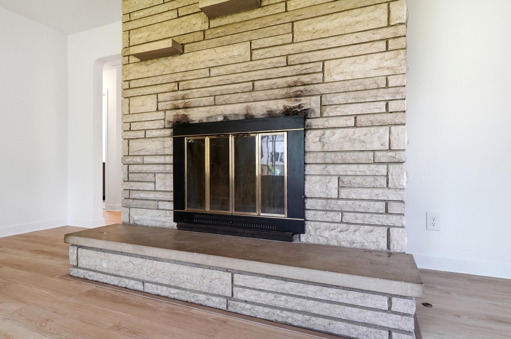 3555 Trabue Road Columbus, OH 43204 - Photo 7 of 44