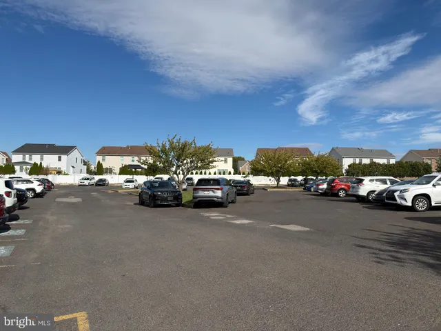 $1,625 | 9926 Haldeman Avenue, Unit 111A, Philadelphia, PA 19115