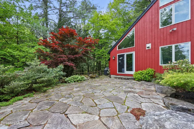 $875,000 | 171 Lakeshore Drive, Otis, MA 01253
