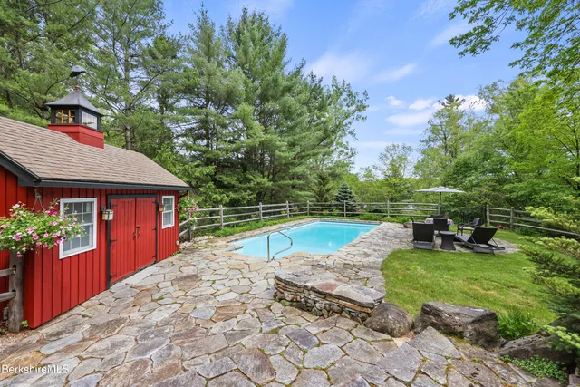 $875,000 | 171 Lakeshore Drive, Otis, MA 01253