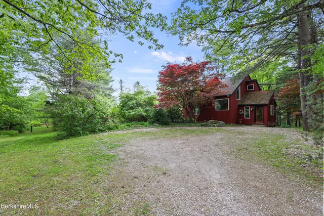 $875,000 | 171 Lakeshore Drive, Otis, MA 01253