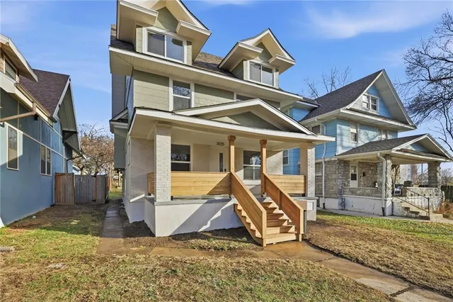 $475,000 | 3025 Campbell Street, Kansas City, MO 64109