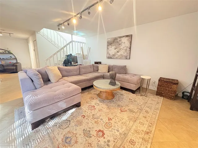 $315,000 | 294 Arabian Road, Unit 294, Palm Springs, FL 33461