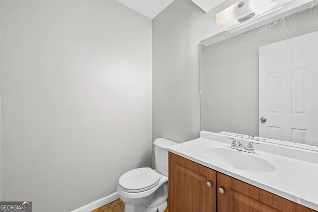 $1,600 | 2127 Golfview Drive Southeast, Conyers, GA 30013