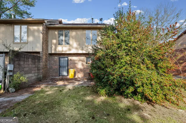 $1,600 | 2127 Golfview Drive Southeast, Conyers, GA 30013