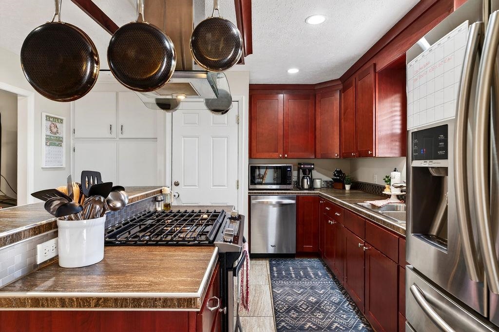 933 Ladd Road Waynesboro, VA 22980 - Photo 14 of 64