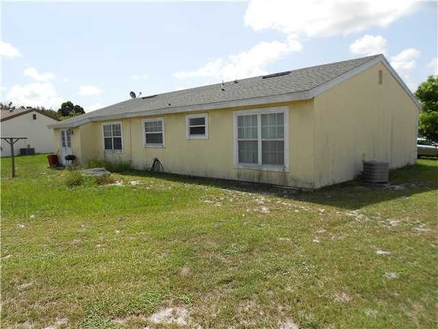 434 Southwest Kentwood Road Port St. Lucie, FL 34953 - Photo 5 of 11 Additional Photo