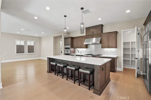 $8,800 | 77 Rockinghorse, Irvine, CA 92602