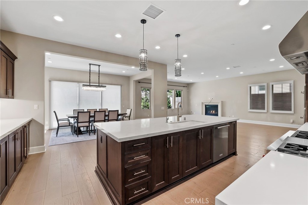 77 Rockinghorse Irvine, CA 92602 - Photo 18 of 57