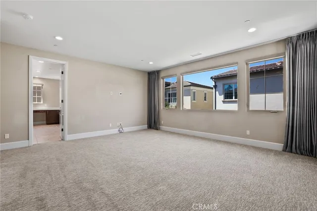 $8,800 | 77 Rockinghorse, Irvine, CA 92602