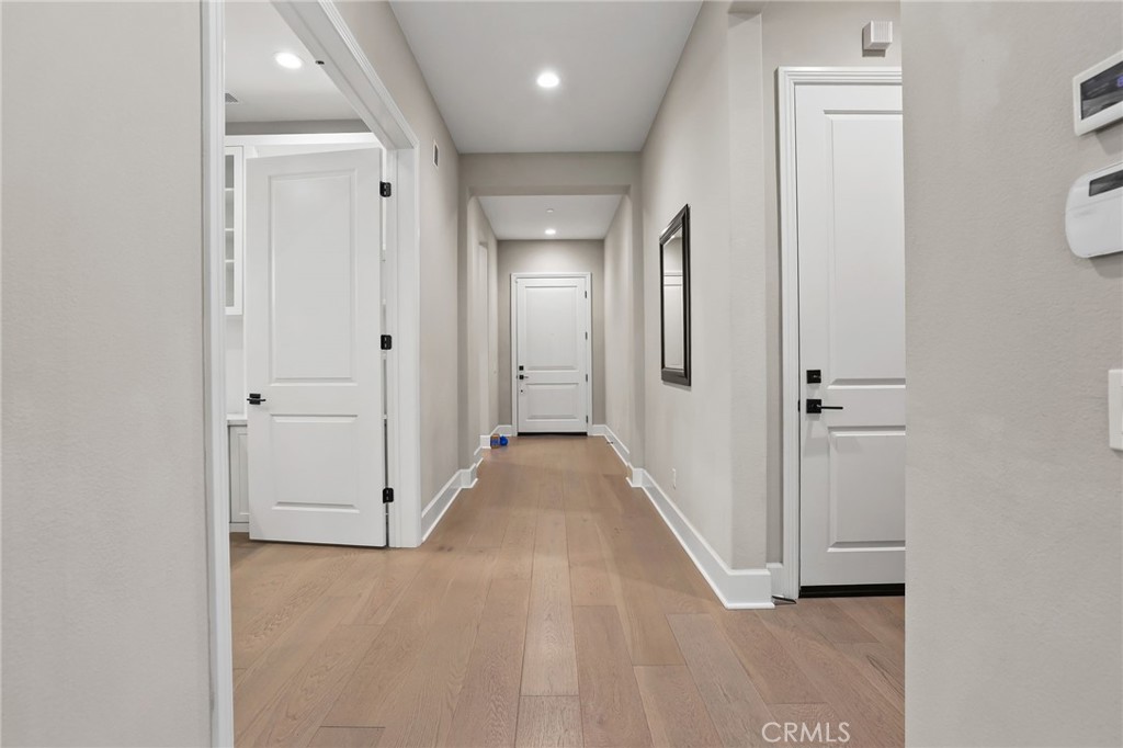 77 Rockinghorse Irvine, CA 92602 - Photo 5 of 57