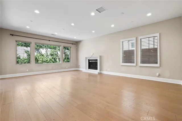 $8,800 | 77 Rockinghorse, Irvine, CA 92602