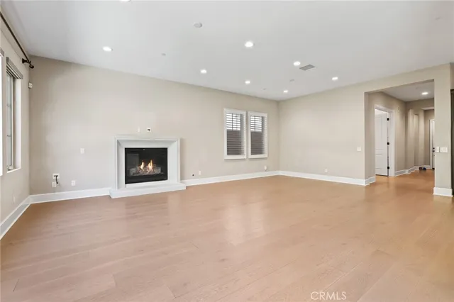 $8,800 | 77 Rockinghorse, Irvine, CA 92602