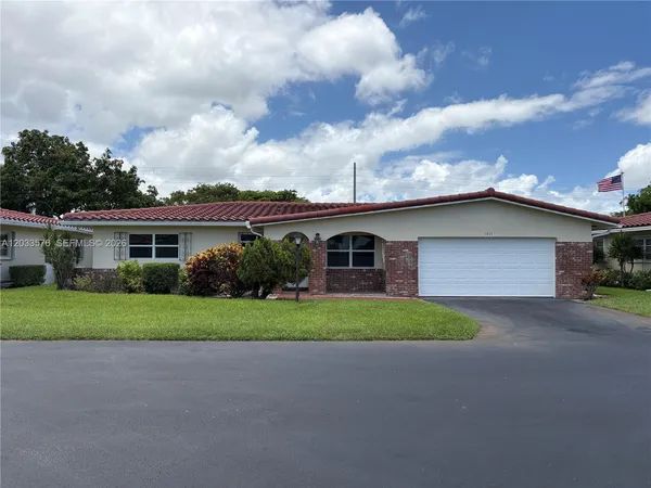 $3,100 | 1221 Northwest 44th Street, Deerfield Beach, FL 33064