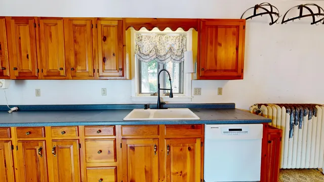 $365,000 | 200 Main Street, Wiscasset, ME 04578