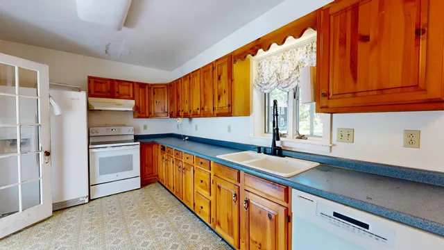 $365,000 | 200 Main Street, Wiscasset, ME 04578