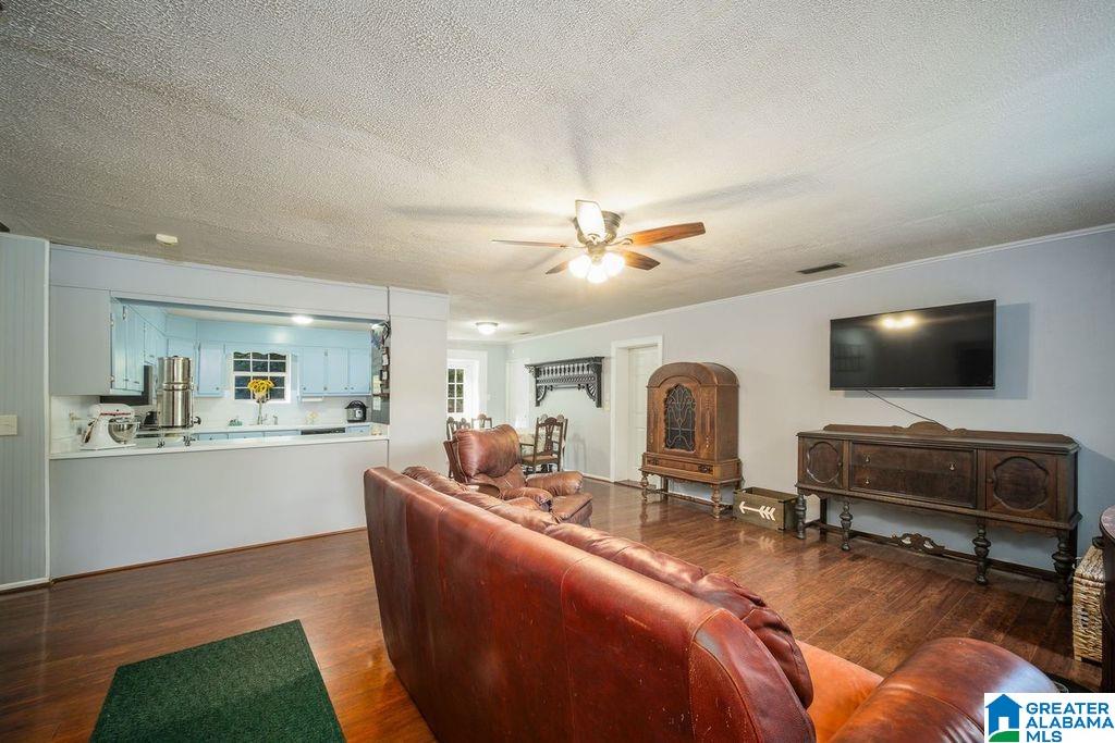 613 Arrowhead Road Jasper, AL 35504 - Photo 4 of 29
