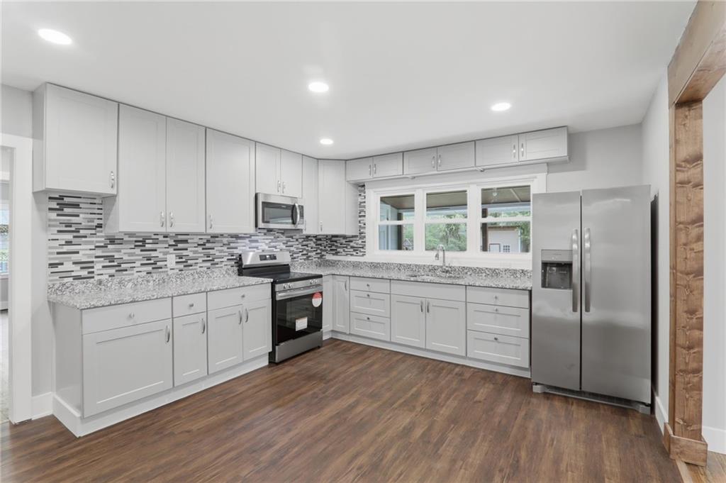 6538 North Sweetwater Road Lithia Springs, GA 30122 - Photo 7 of 20