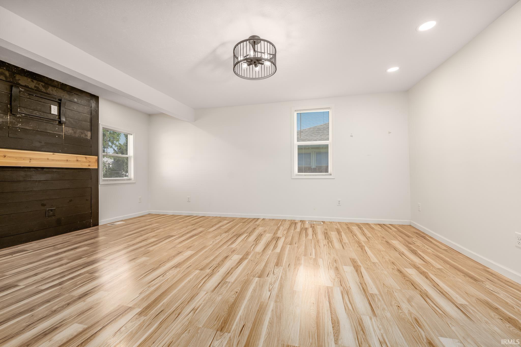 1015 South Main Street Dunkirk, IN 47336 - Photo 11 of 19