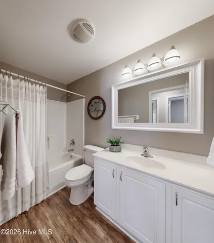 $185,000 | 2221 Locksley Woods Drive, Unit G, Greenville, NC 27858