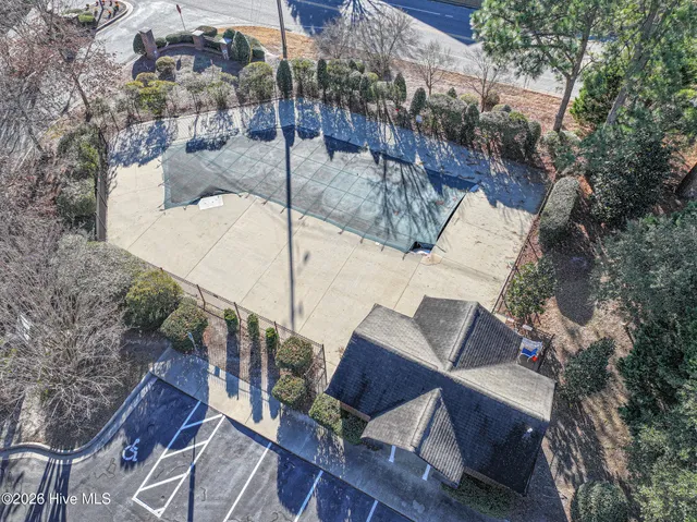 $185,000 | 2221 Locksley Woods Drive, Unit G, Greenville, NC 27858