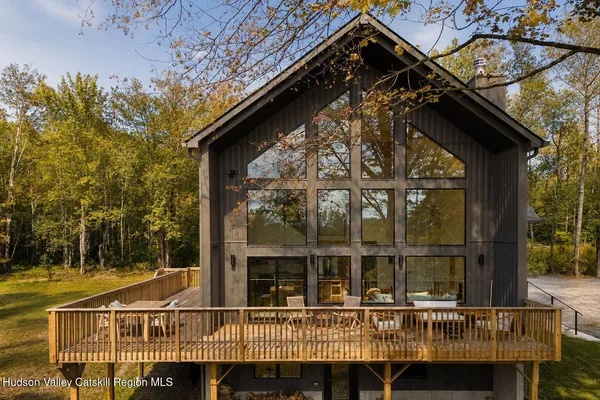 $930,000 | 130 Abromowitz Road, Wawarsing, NY 12428
