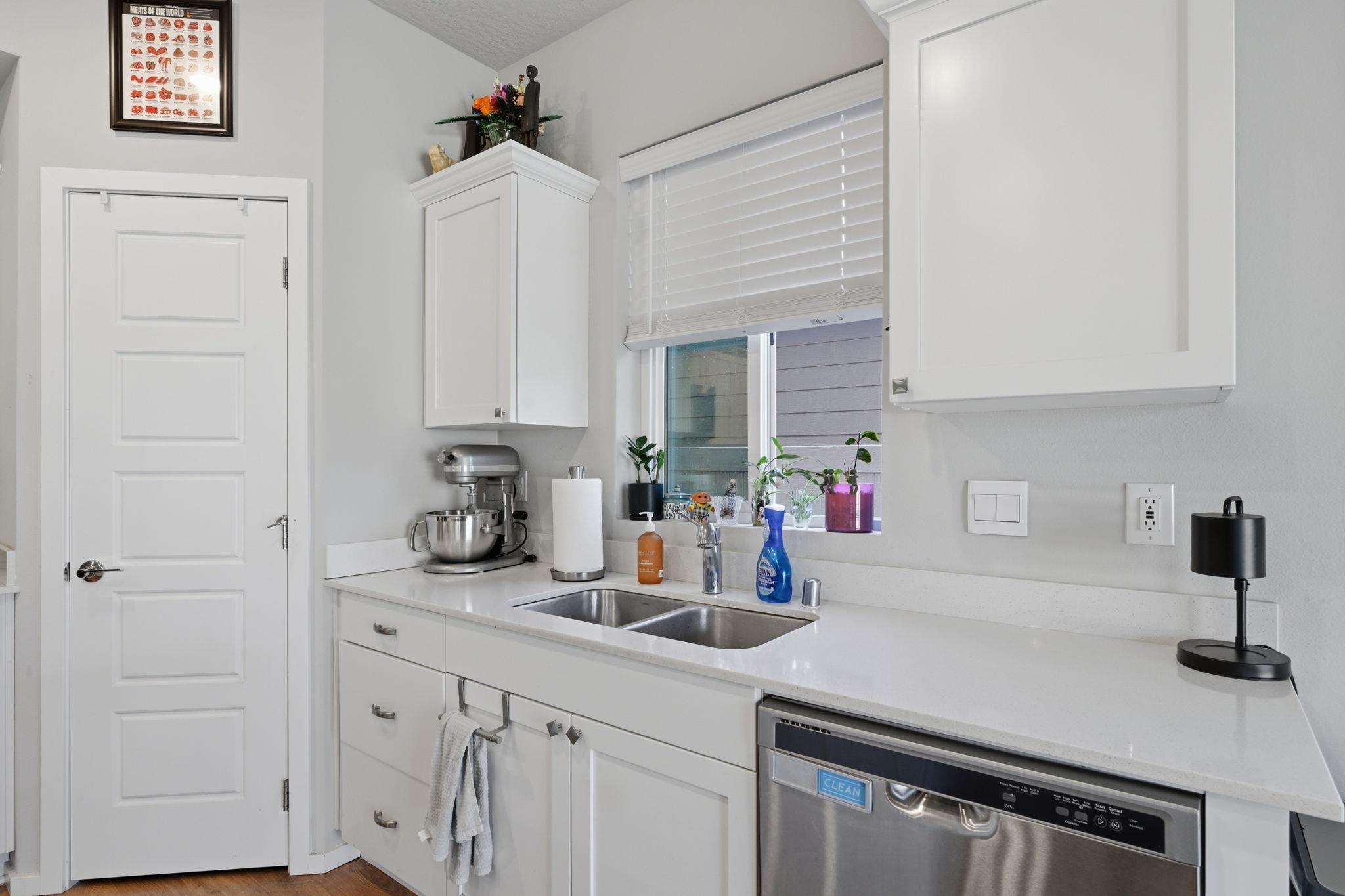 5816 West Georgetown Lane Spokane, WA 99208 - Photo 7 of 46