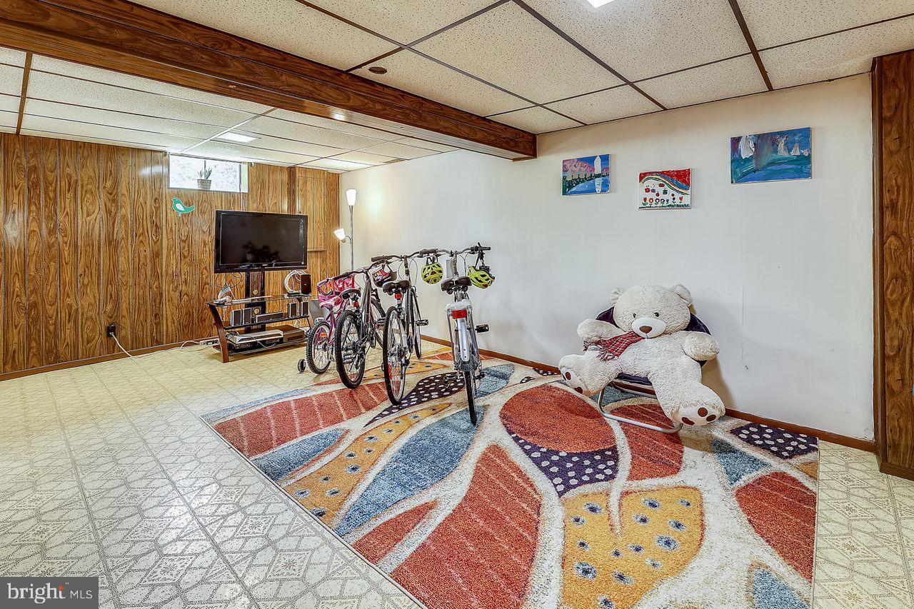 8405 Montpelier Drive Laurel, MD 20708 - Photo 25 of 30