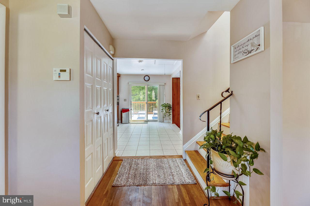 8405 Montpelier Drive Laurel, MD 20708 - Photo 8 of 30