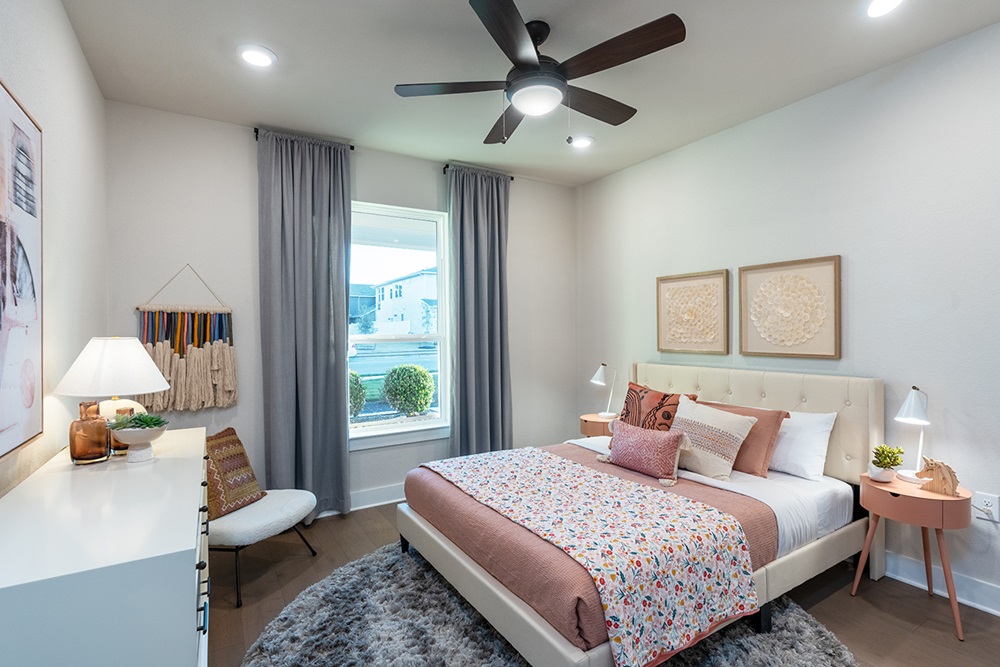 9204 The Ravine Way Austin, TX 78744 - Photo 11 of 32 Representative Photo