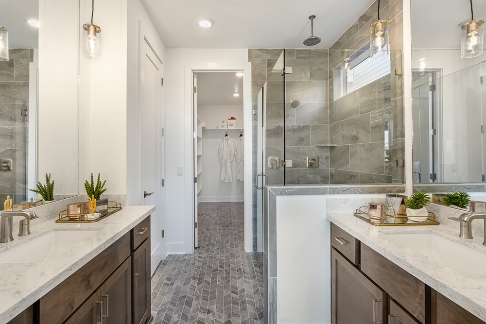 9204 The Ravine Way Austin, TX 78744 - Photo 8 of 32 Representative Photo