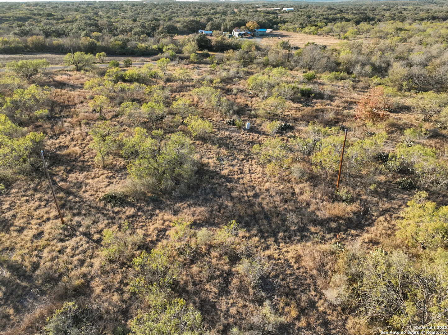 429 County Road 429 Uvalde, TX 78801 - Photo 13 of 17
