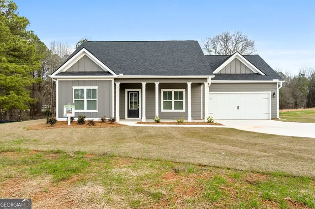 $360,000 | 156 Charlie Fuller Road, Grantville, GA 30220