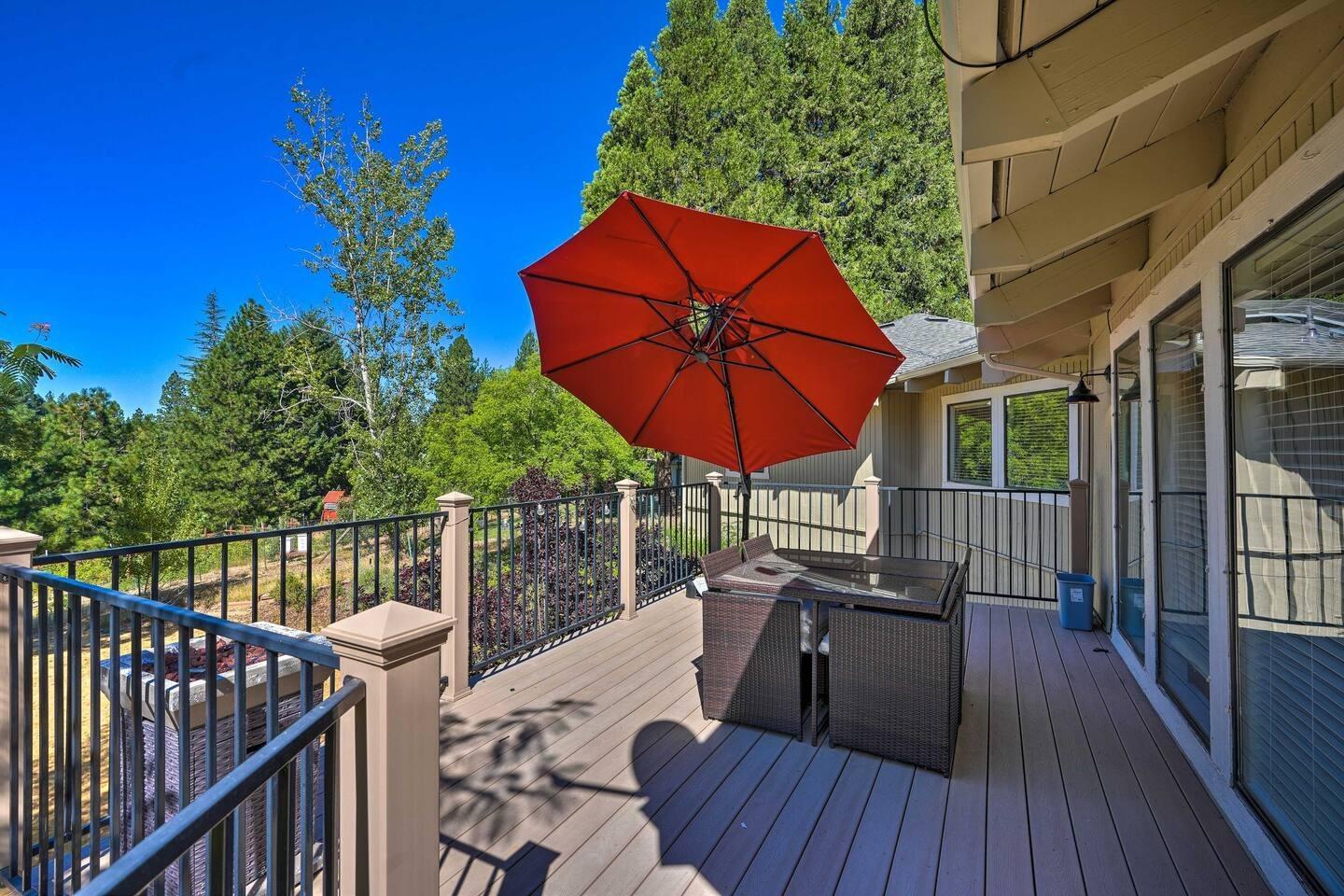 1870 Cable Road Camino, CA 95709 - Photo 28 of 36 a view of balcony with outdoor seating and wooden floor