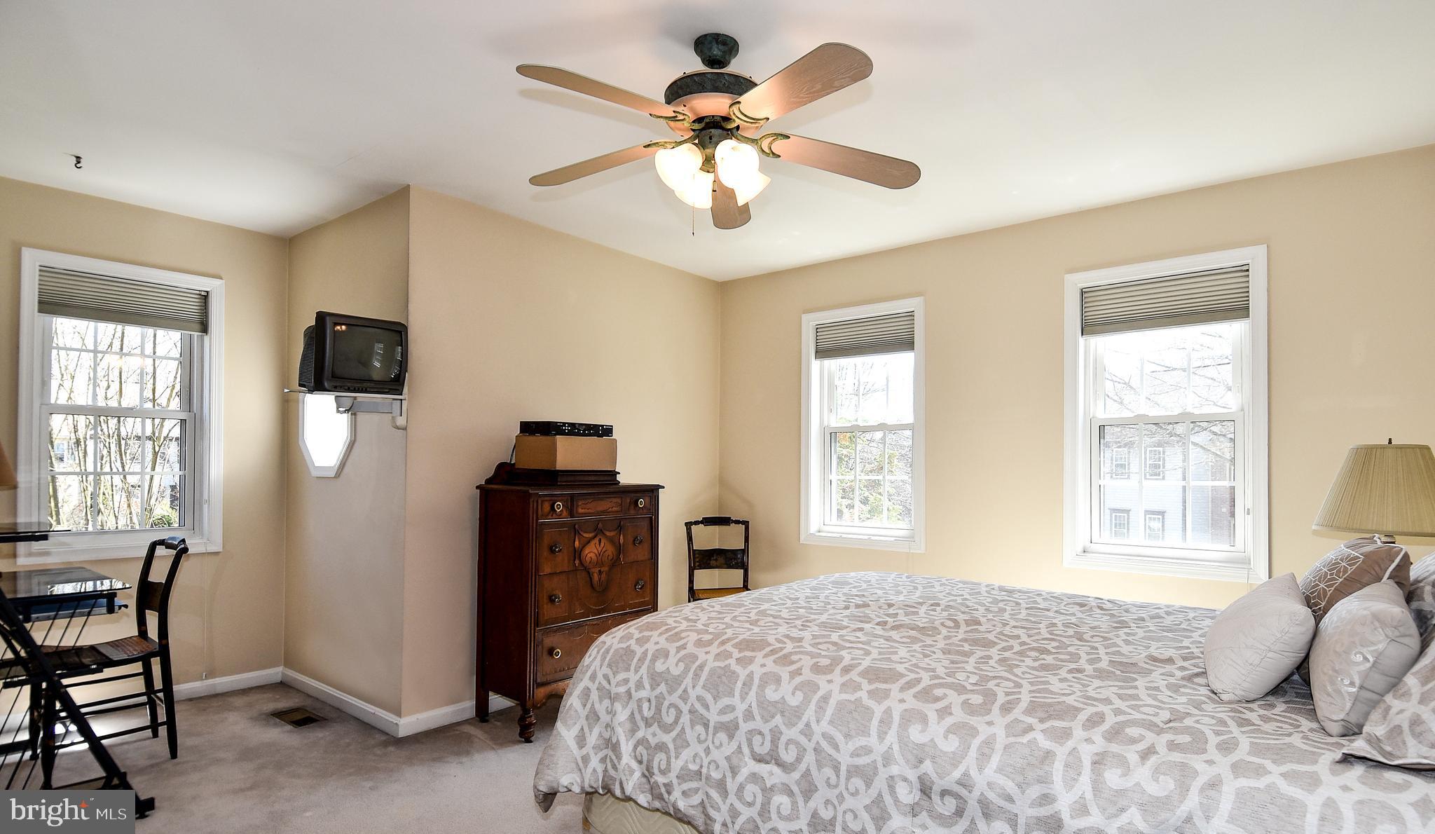 11988 Sentinel Point Court Reston, VA 20191 - Photo 24 of 54 Master Bedroom