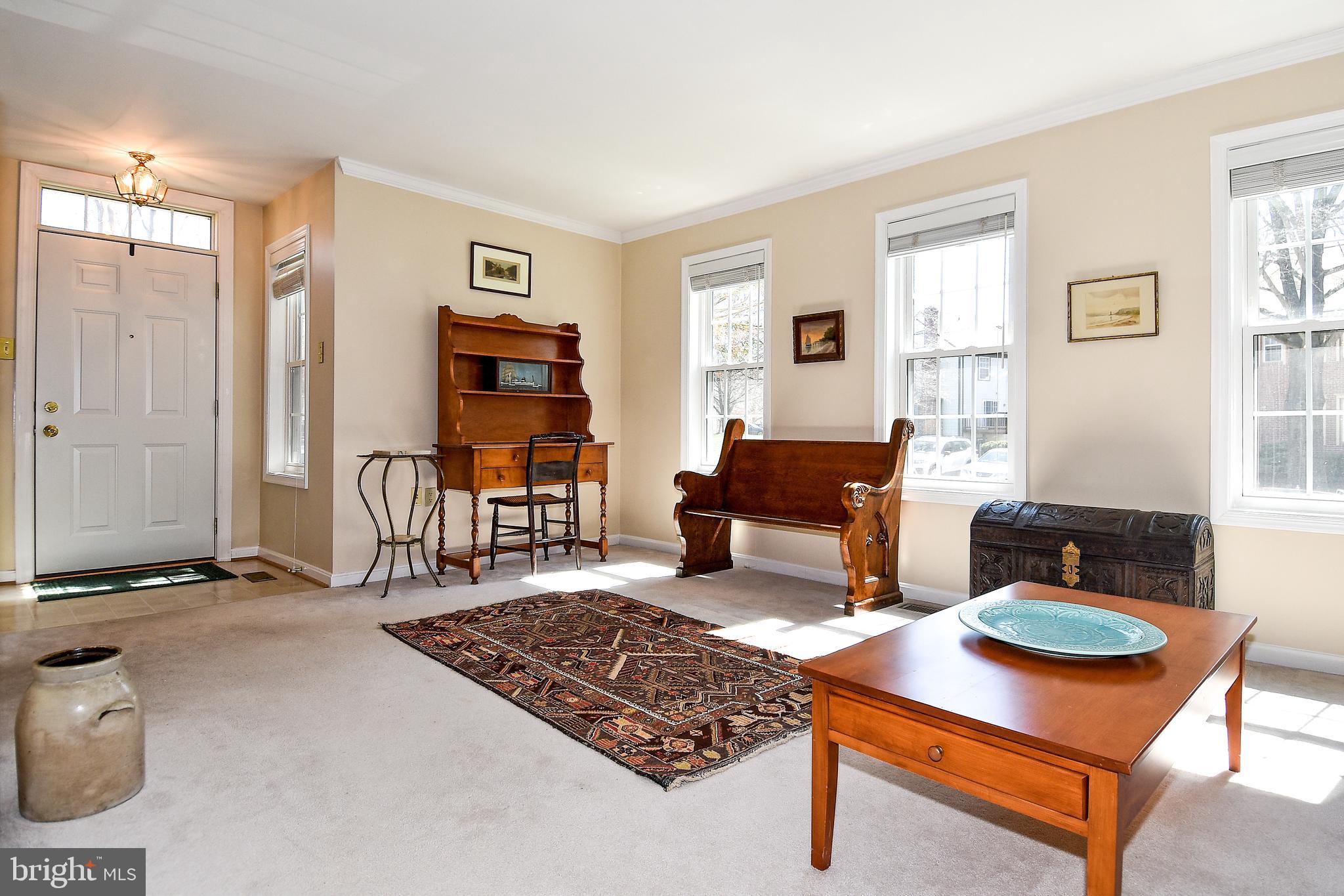 11988 Sentinel Point Court Reston, VA 20191 - Photo 9 of 54 Gallery Image 9