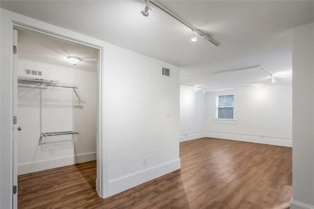 1181 Fairview Road Northeast Atlanta, GA 30306 - Photo 36 of 53