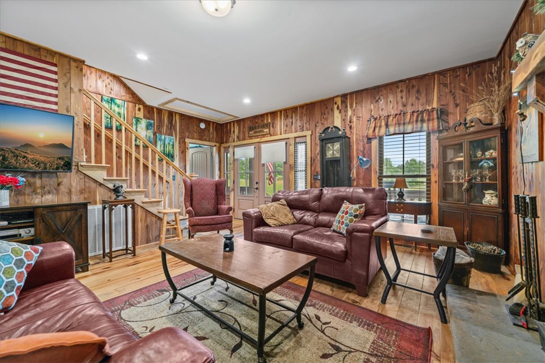100 Princeton Highway Honea Path, SC 29654 - Photo 6 of 50