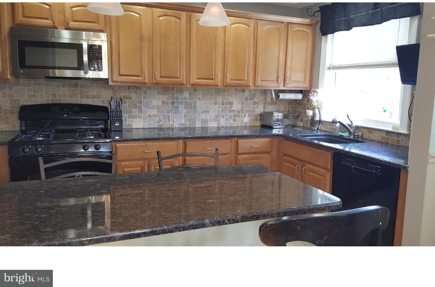 533 Perry Street Ridley Park, PA 19078 - Photo 9 of 20 Kitchen