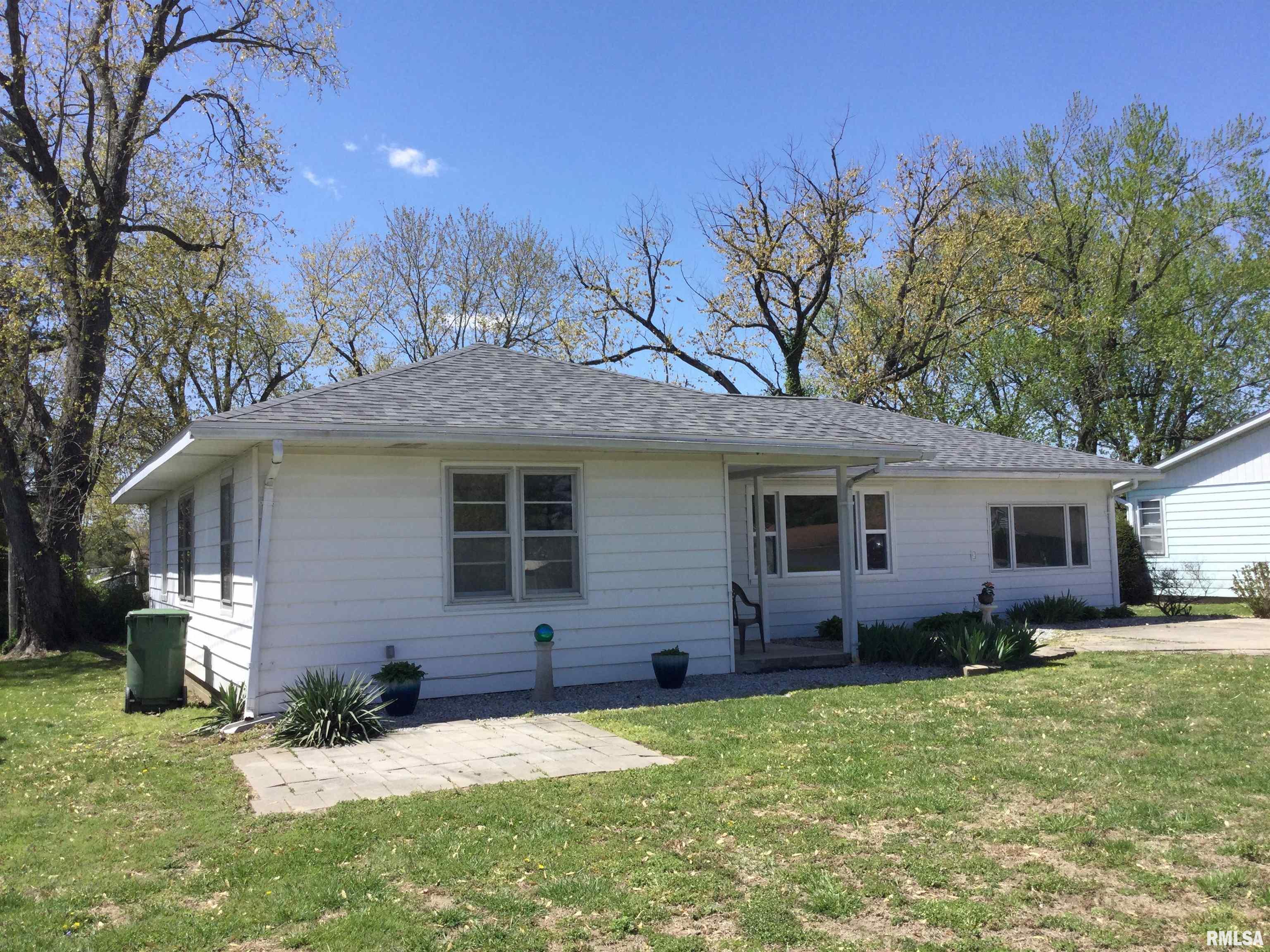 424 Springfield Avenue Anna, IL 62906 - Photo 5 of 35