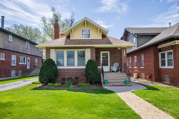 $357,000 | 2251 West 108th Place, Chicago, IL 60643