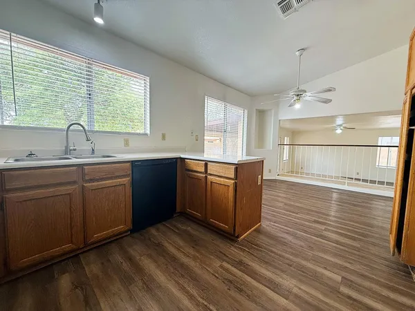 $1,850 | 6755 North 89th Avenue, Glendale, AZ 85305