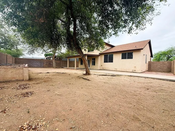 $1,850 | 6755 North 89th Avenue, Glendale, AZ 85305