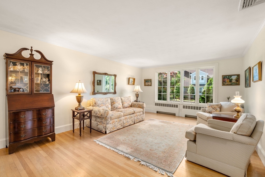62 Shaw Road Belmont, MA 02478 - Photo 14 of 42
