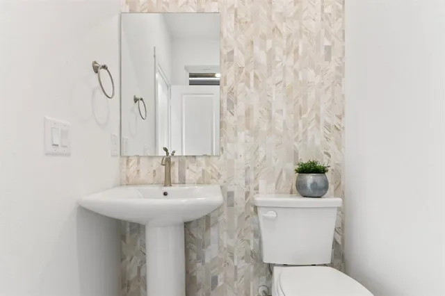 $419,900 | 4602 White Buffalo Trail, Oak Point, TX 75068