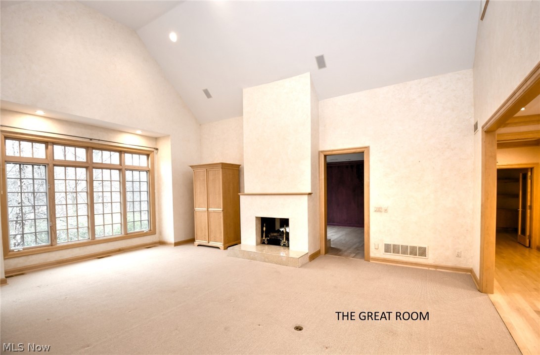 32150 Pinetree Road Pepper Pike, OH 44124 - Photo 4 of 35 THE GREAT ROOM