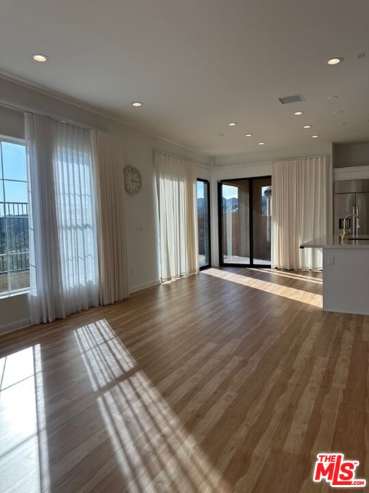 20812 Bur Oak Circle Porter Ranch, CA 91326 - Photo 17 of 23