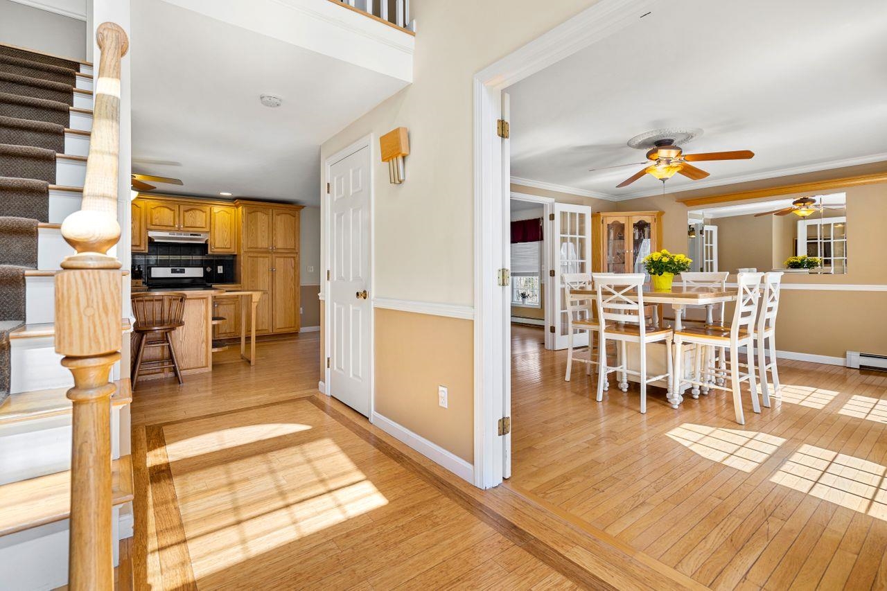 6 Laurel Road Hooksett, NH 03106 - Photo 4 of 39