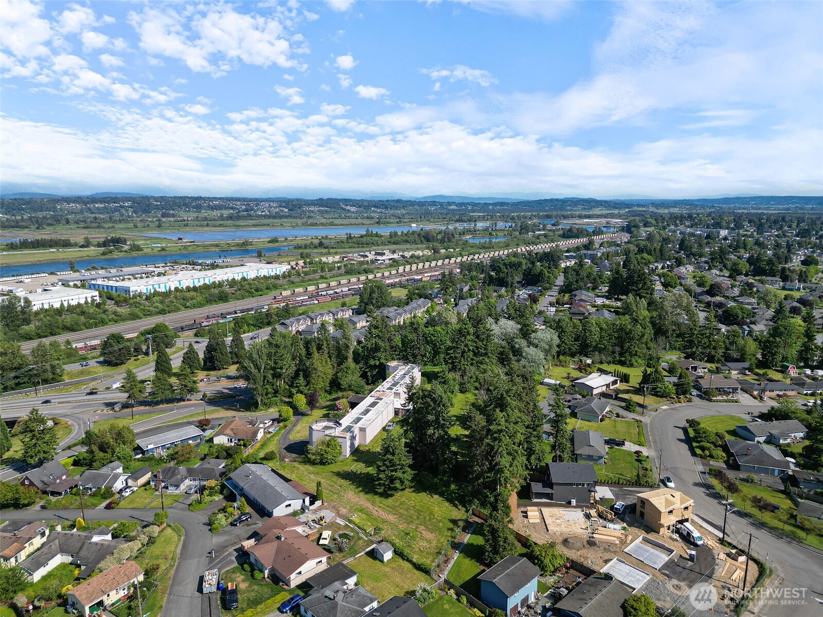 501 Legion Drive, Unit B Everett, WA 98201 - Photo 21 of 24