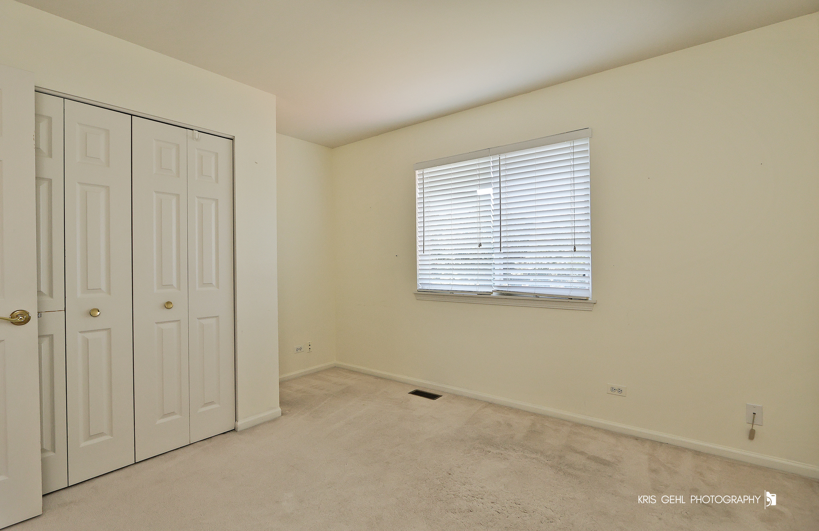 25619 West Bluestem Road Round Lake, IL 60073 - Photo 20 of 33 an empty room with windows
